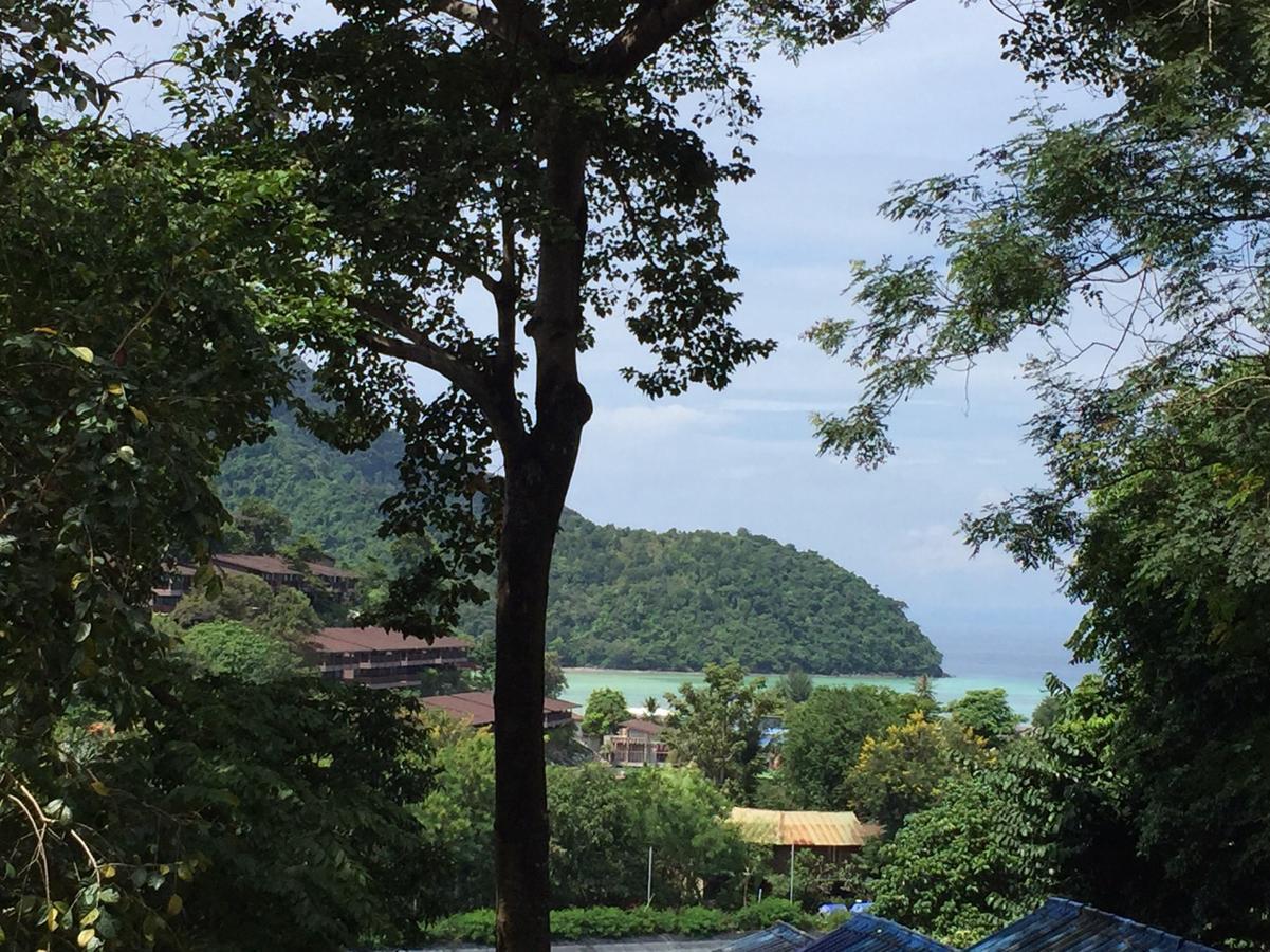 Phi Phi Sea And Hill Resort Buitenkant foto